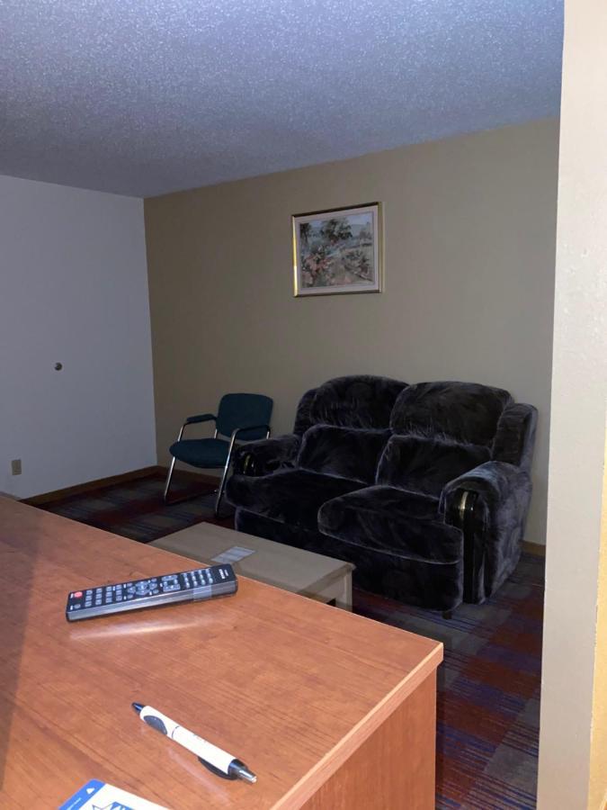 Americas Value Hotel